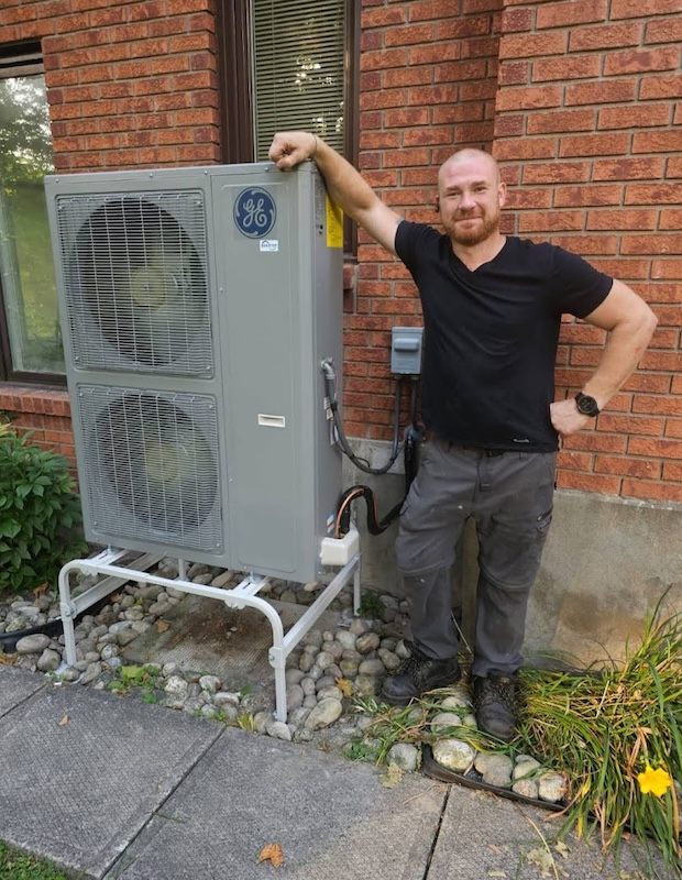 Harry's Home Comfort team at work 4